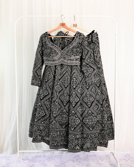 Black Pearl and Crystal Lengha