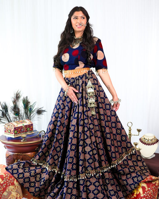 Blue Mandela Shell Border